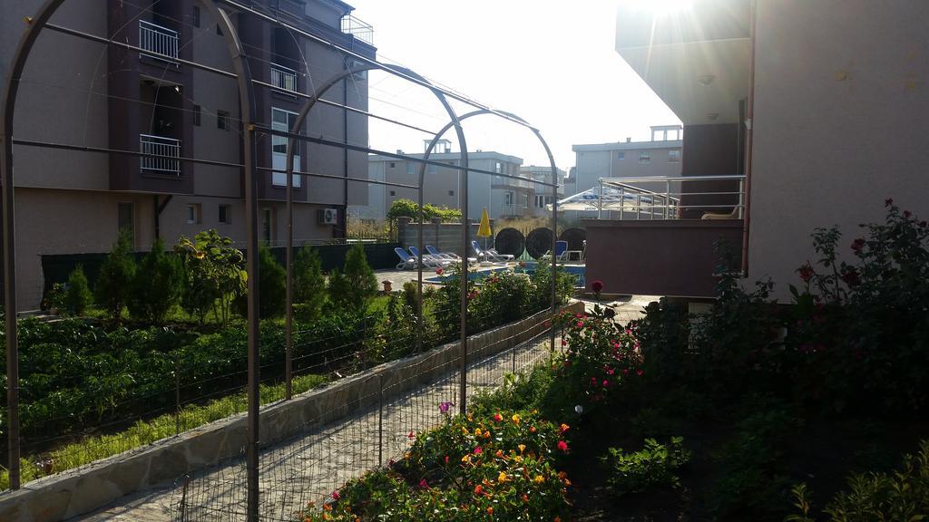 Dimitrov Apartments Μπουργκάς Εξωτερικό φωτογραφία